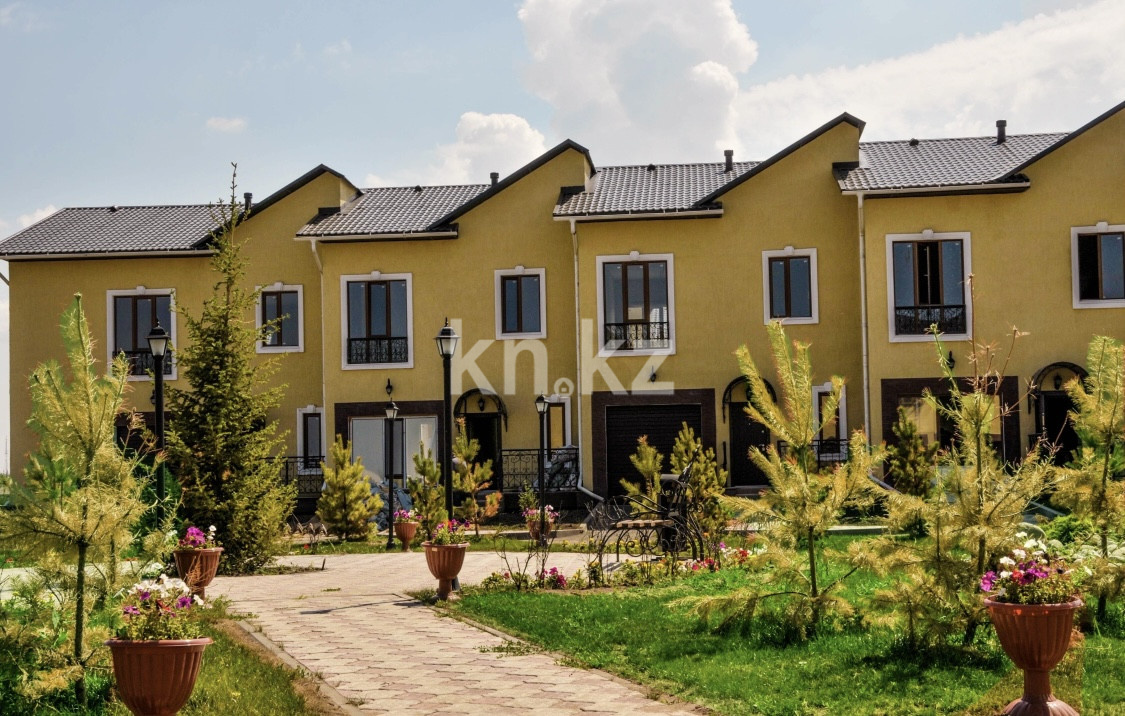 Продажа 5-комнатной квартиры, 156 м², ул. Аккорган, дом  6 - Продажа квартир в Казахстане фото 1 из 1
