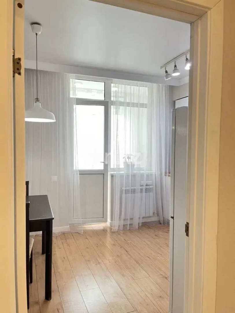 Аренда 1-комнатной квартиры, 40 м², пр. Улы Дала, дом  57 в Астане - фото 3