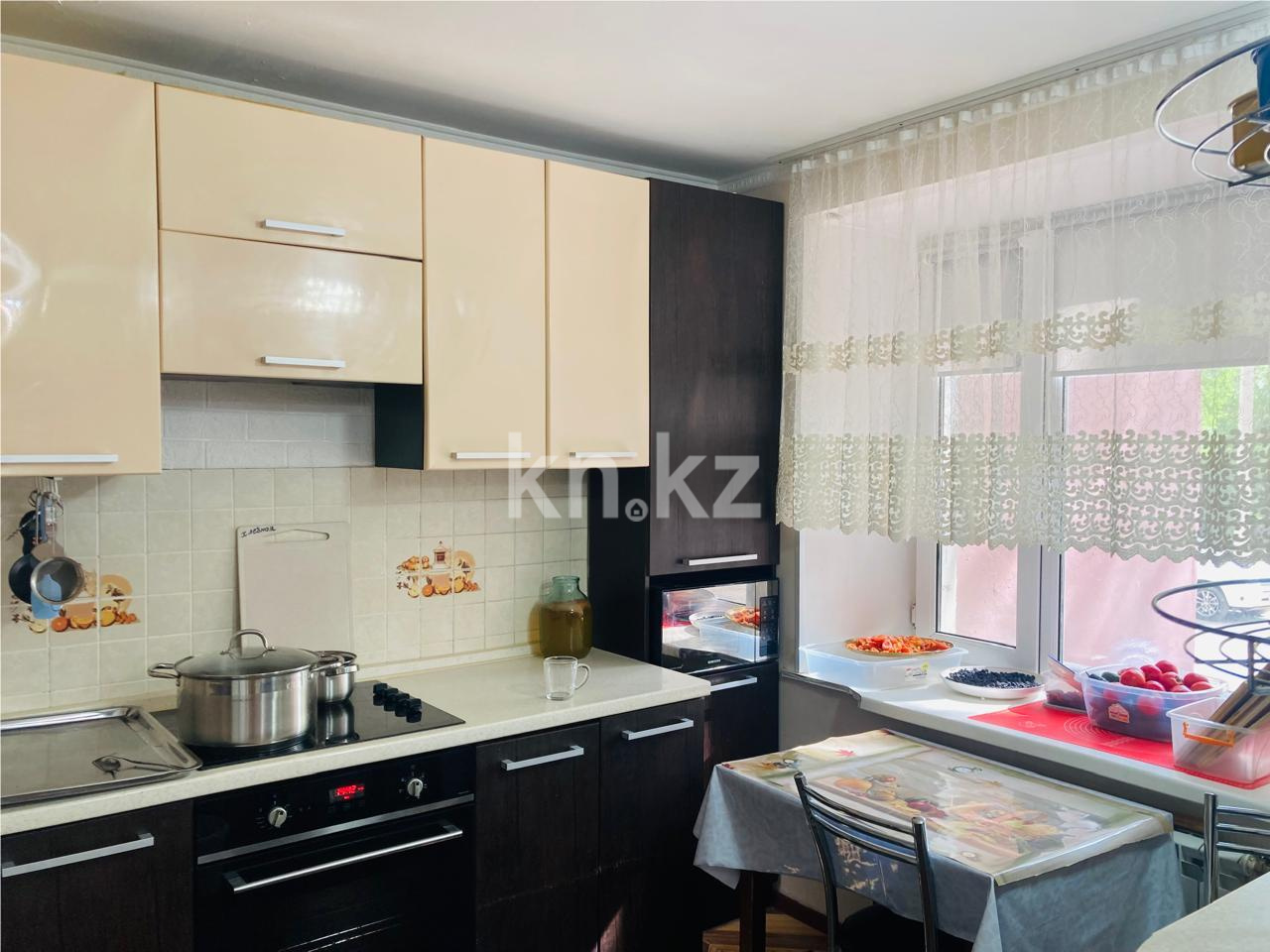 Продажа 4-комнатной квартиры, 83 м², ул. Муканова в Караганде - фото 13