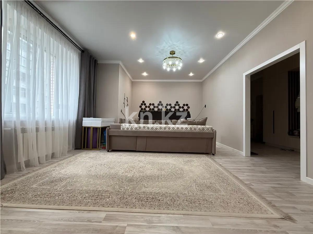 Продажа 3-комнатной квартиры, 80 м² - Продажа квартир от собственников в Караганде фото 1 из 4