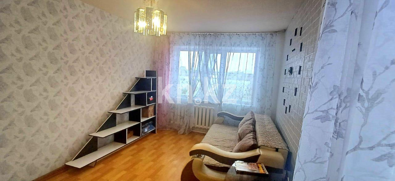 Продажа 2-комнатной квартиры, 47 м², мкр-н 14 в Караганде - фото 2