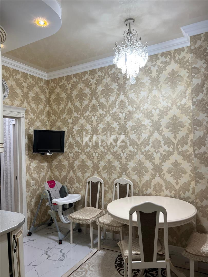 Продажа 3-комнатной квартиры, 90 м², ул. Акмешит в Астане - фото 10