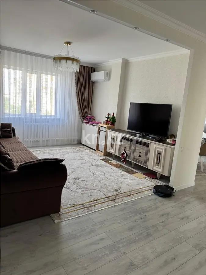 Продажа 3-комнатной квартиры, 80 м², пр. Шахтеров, дом  74 - Продажа  трехкомнатных квартир в Караганде без посредников фото 1 из 6