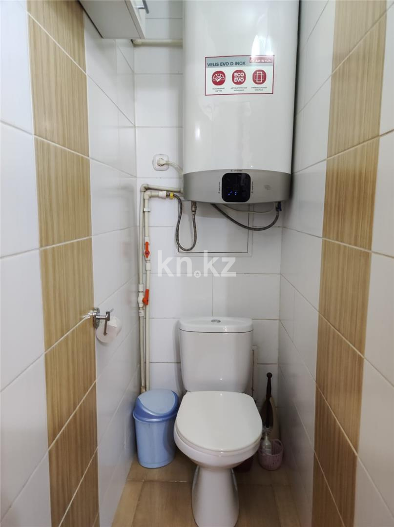 Продажа 3-комнатной квартиры, 84 м², мкр-н 22 - Продажа  трехкомнатных квартир в Караганде фото 13 из 17