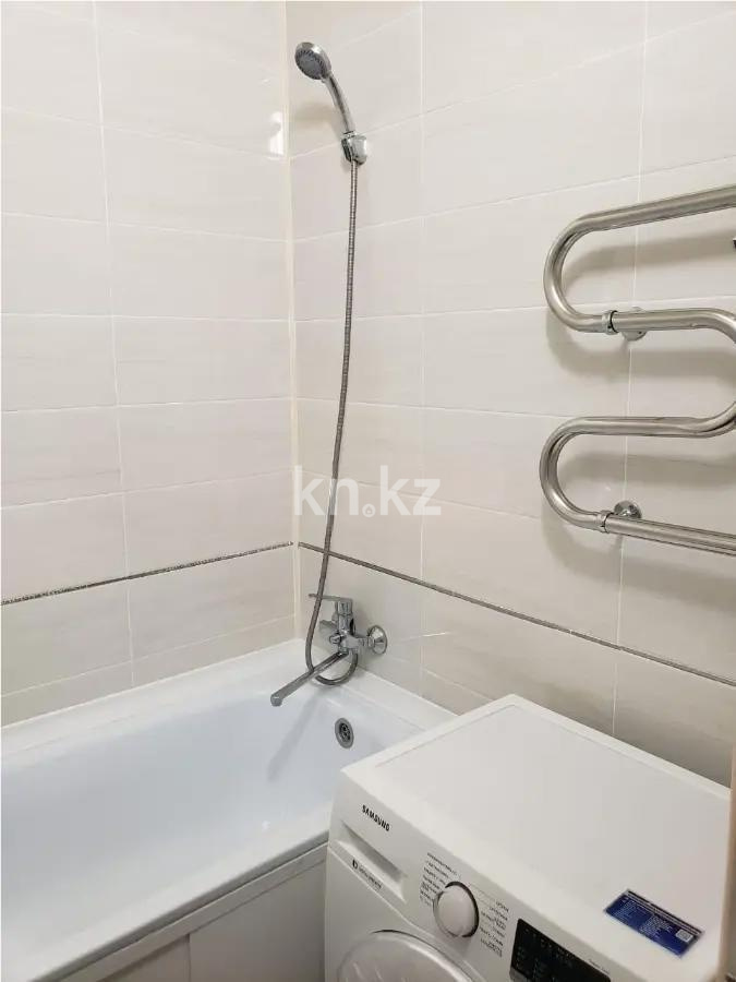 Продажа 3-комнатной квартиры, 80 м², пр. Абая, дом  155 в Алматы - фото 4