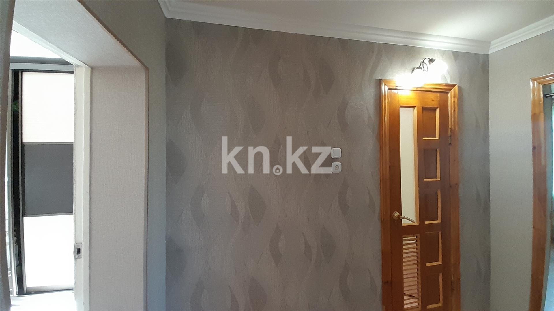 Продажа 3-комнатной квартиры, 64 м², ул. Абая в Темиртау - фото 12