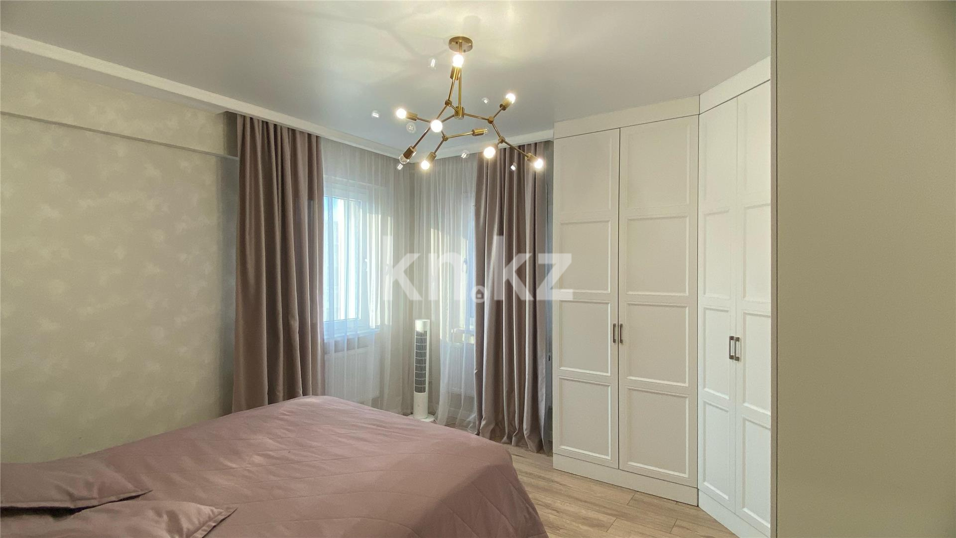 Продажа 3-комнатной квартиры, 83 м², ул. Аманжолова в Астане - фото 7