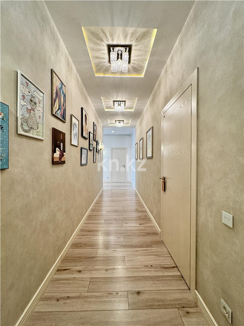 Продажа 4-комнатной квартиры, 198 м², ул. Ботаническая, дом  12/12 в Караганде - фото 45