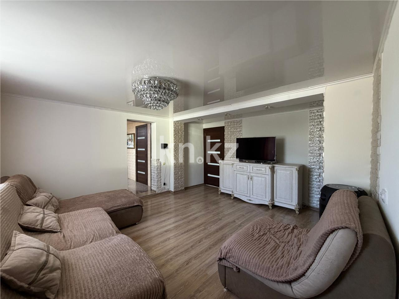 Продажа 5-комнатного дома, 120 м² - Продажа домов, коттеджей в Караганде - страница 2 фото 2 из 19