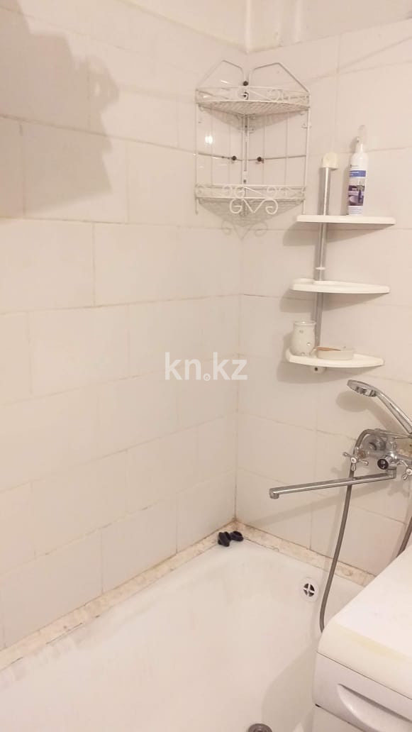 Продажа 1-комнатной квартиры, 34 м², ул. Машиностроителей, дом  2 - Продажа  однокомнатных квартир в Усть-Каменогорске без посредников фото 4 из 6