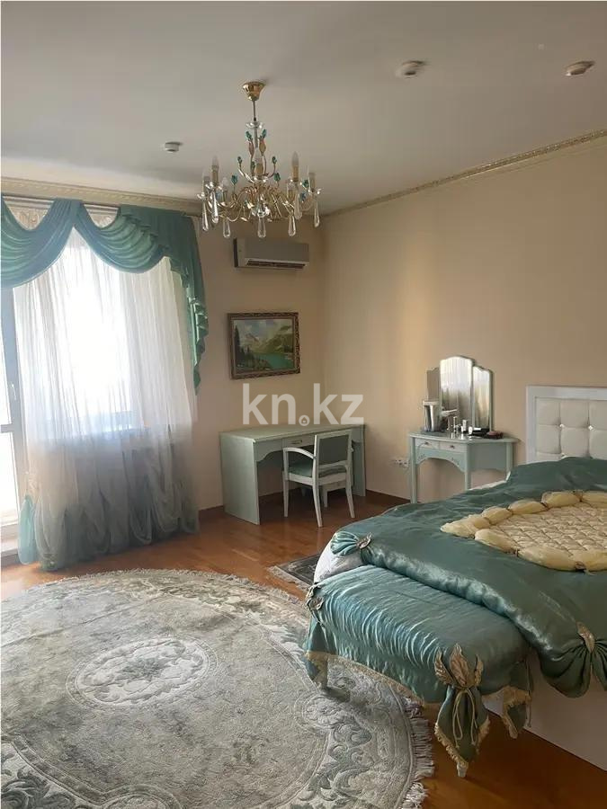 Продажа 4-комнатной квартиры, 227 м², пр. Достык, дом  132 - Продажа квартир без посредников в Алматы фото 1 из 6