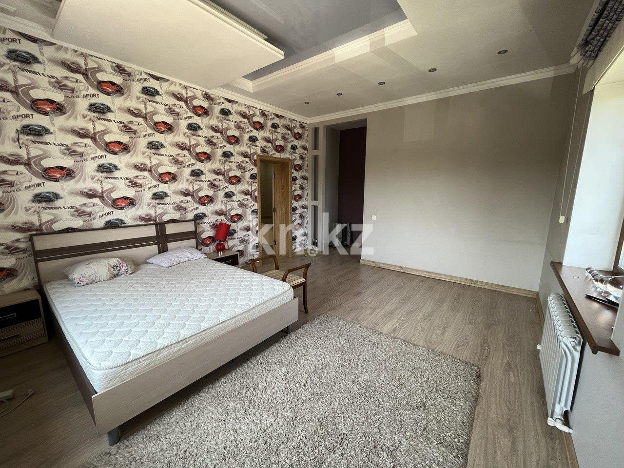 Продажа 8-комнатного дома, 478 м², ул. Жанибекова в Караганде - фото 2