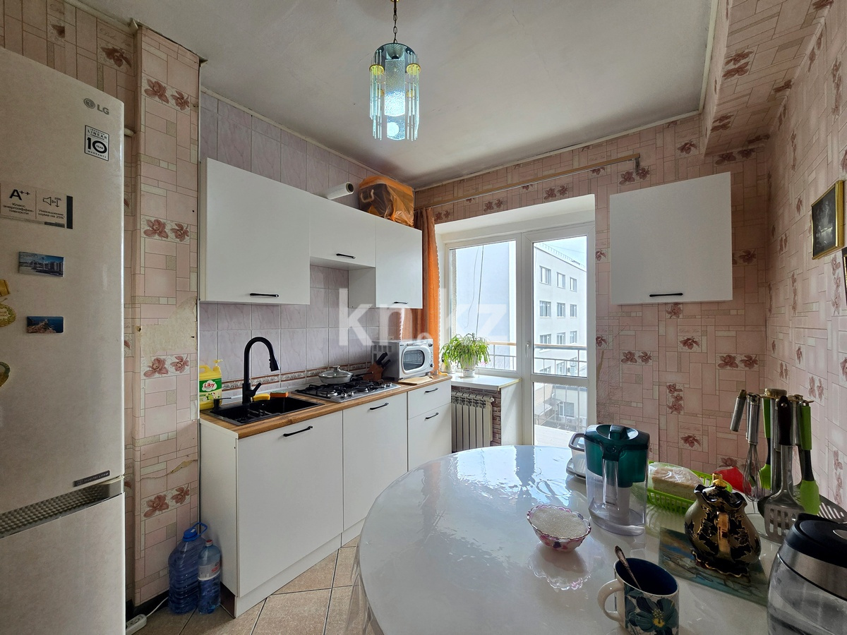 Продажа 3-комнатной квартиры, 64.6 м² в Алматы - фото 2