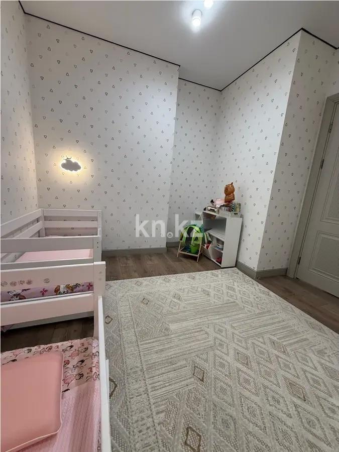 Продажа 3-комнатной квартиры, 69 м², пр. Туран, дом  83/1 в Астане - фото 2