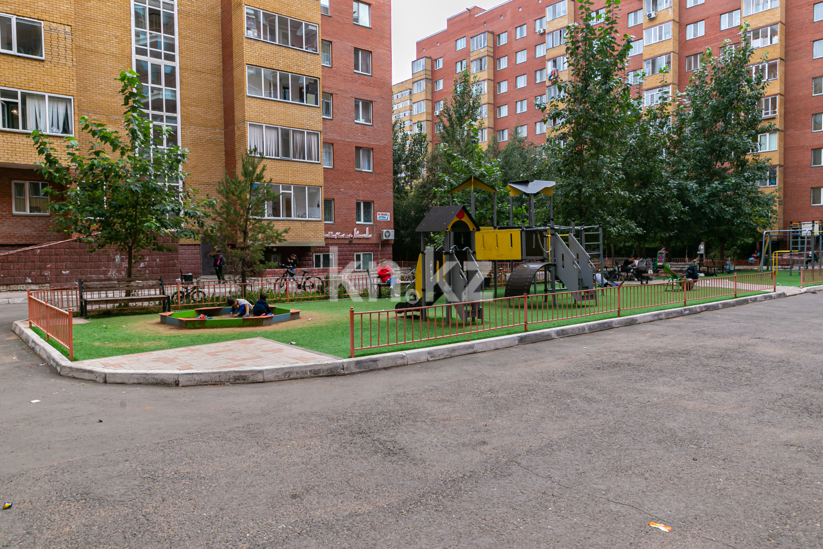 Продажа 2-комнатной квартиры, 53 м², ул. Куйши Дина, дом  28 в Астане - фото 13