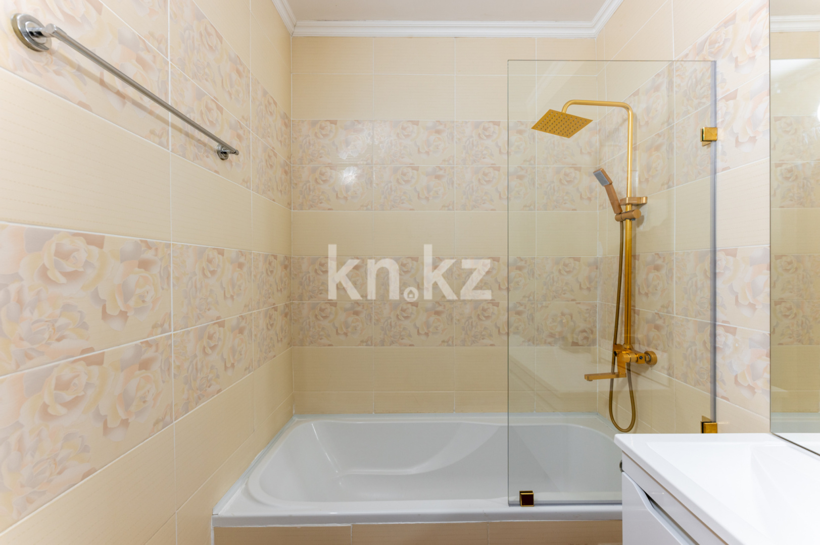 Продажа 2-комнатной квартиры, 76.5 м², ул. Шевченко, дом  8 - Продажа квартир в Казахстане фото 21 из 31