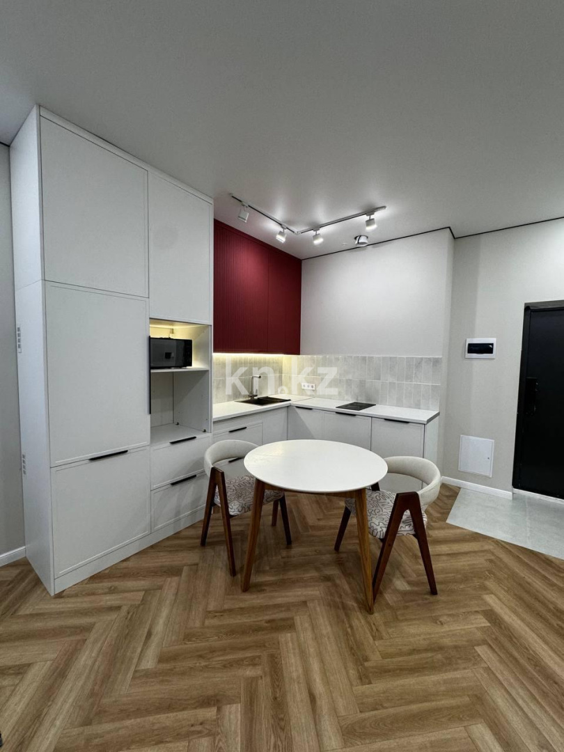 Аренда 2-комнатной квартиры, 42.8 м² - Аренда жилой и коммерческой недвижимости в Казахстане фото 1 из 11