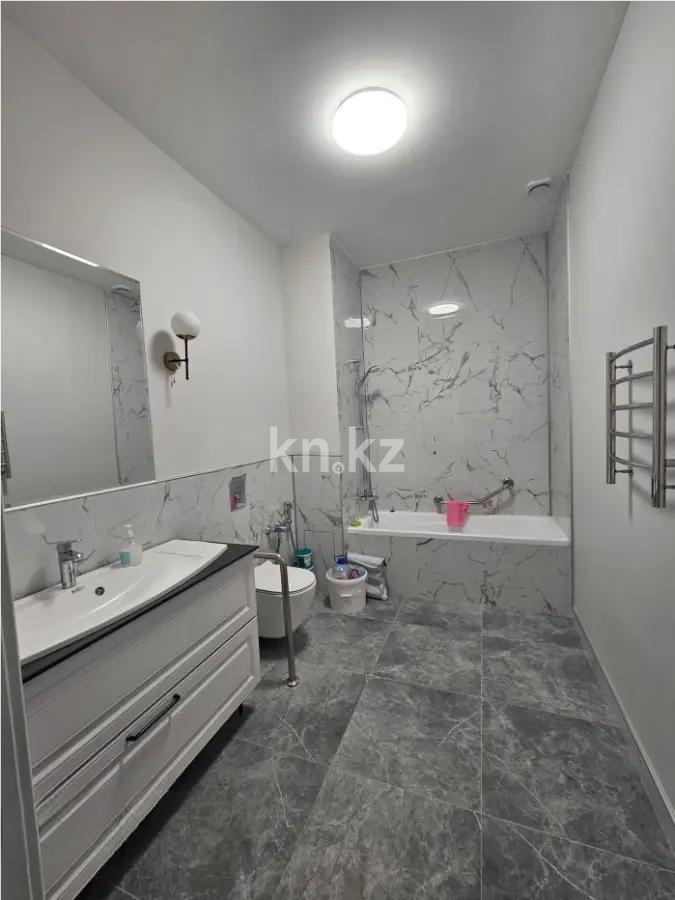 Продажа 4-комнатной квартиры, 256 м² - Недвижимость в Казахстане - страница 4 фото 9 из 13