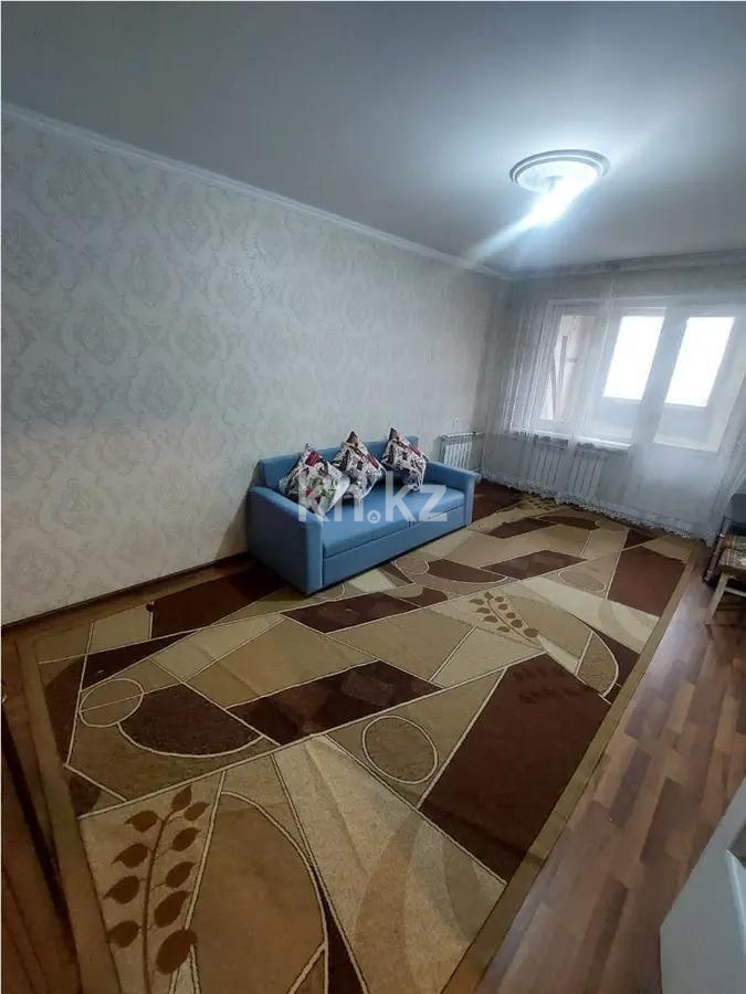 Продажа 2-комнатной квартиры, 45 м², мкр-н Аксай-2, дом  3 - Продажа квартир в Алматы фото 1 из 5