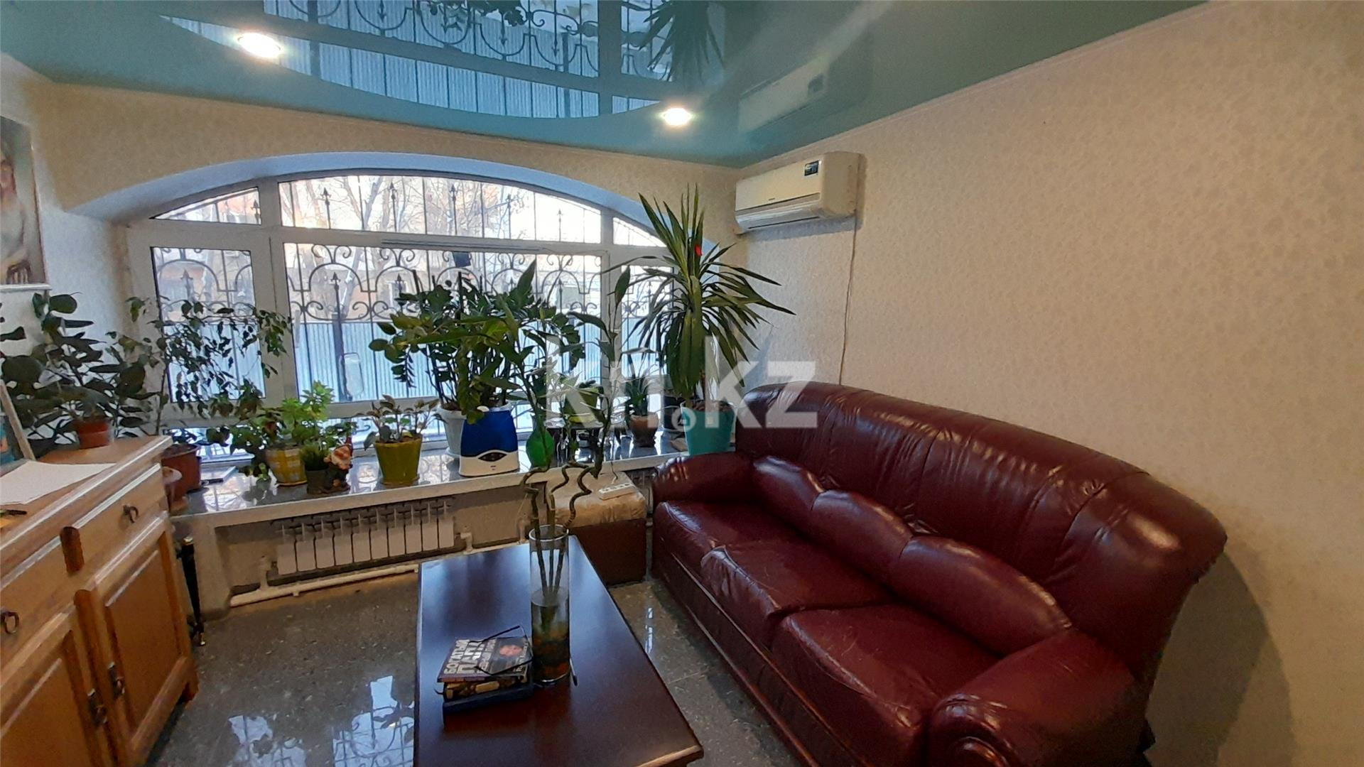 Продажа 5-комнатной квартиры, 207 м², ул. Менделеева в Темиртау - фото 3