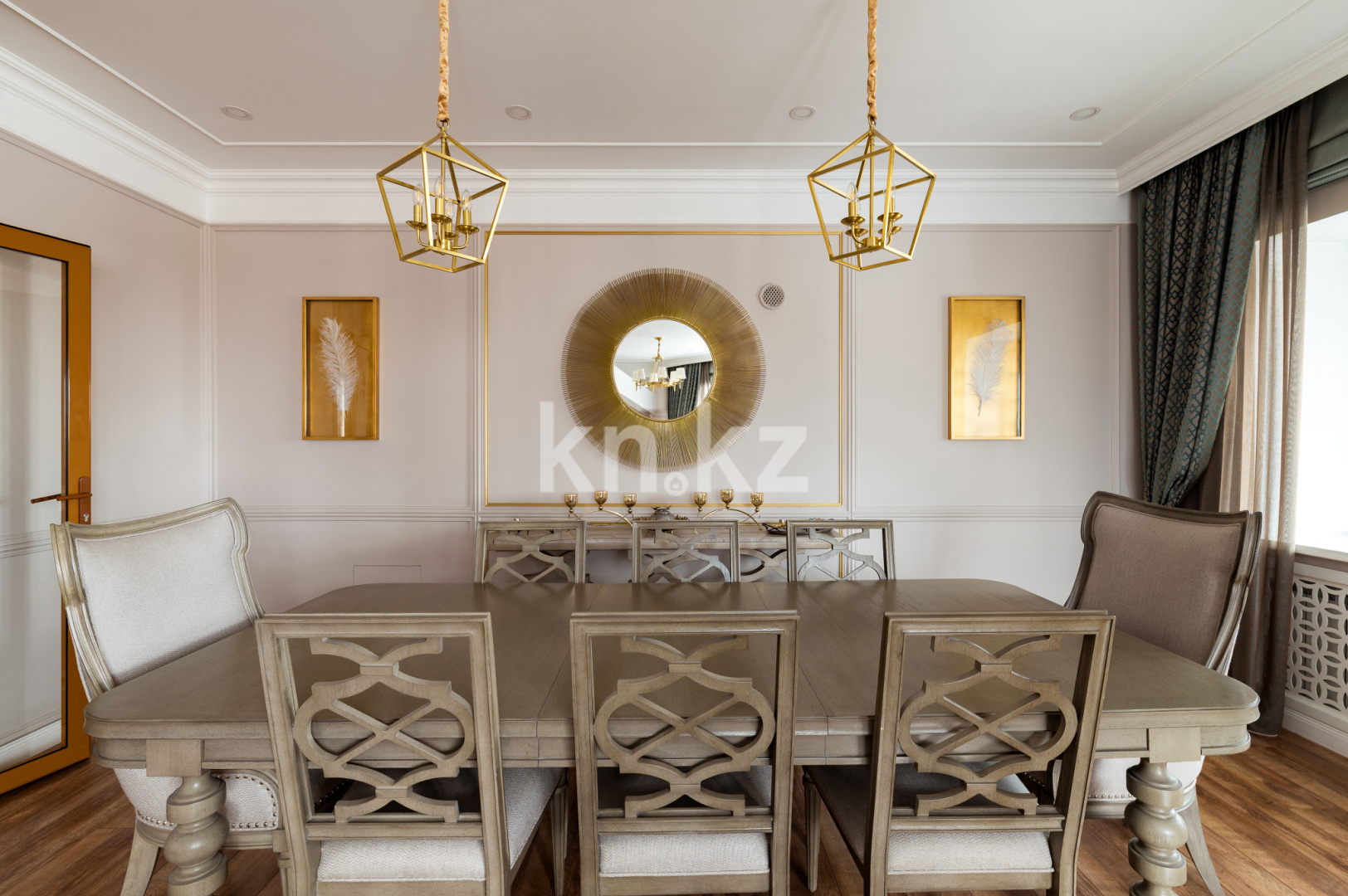 Продажа 4-комнатной квартиры, 188 м² - Продажа четырехкомнатных квартир в Караганде фото 1 из 14