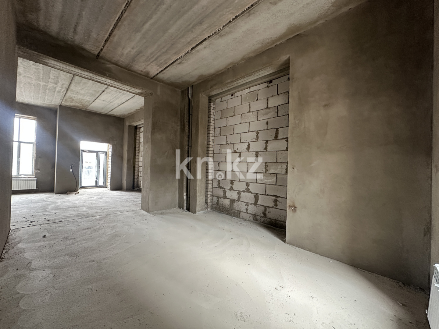 Продажа , 76 м², ул. Букетова, дом  3 - Продажа офисных и торговых помещений в Караганде фото 12 из 16