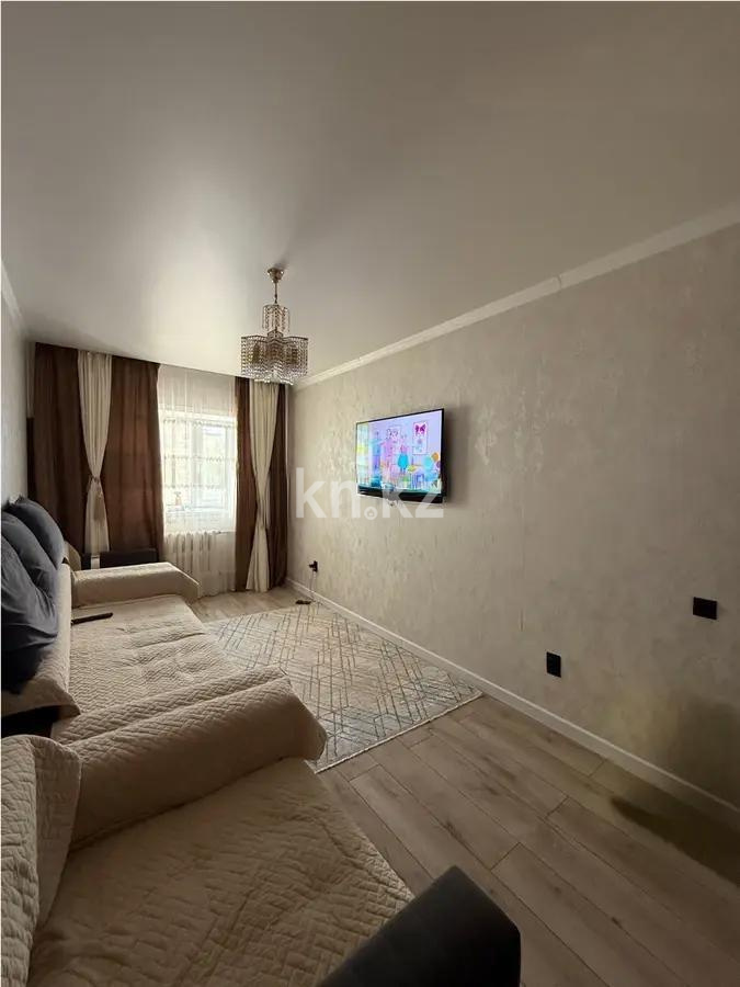 Продажа 3-комнатной квартиры, 61 м², ул. Бирюзова, дом  1 - Продажа  трехкомнатных квартир в Шахтинске фото 1 из 5