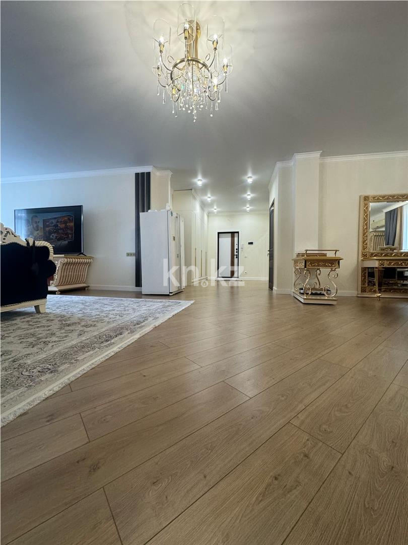 Продажа 4-комнатной квартиры, 198.9 м², ул. Иманова - Продажа  четырехкомнатных квартир в новостройках Астаны фото 17 из 18