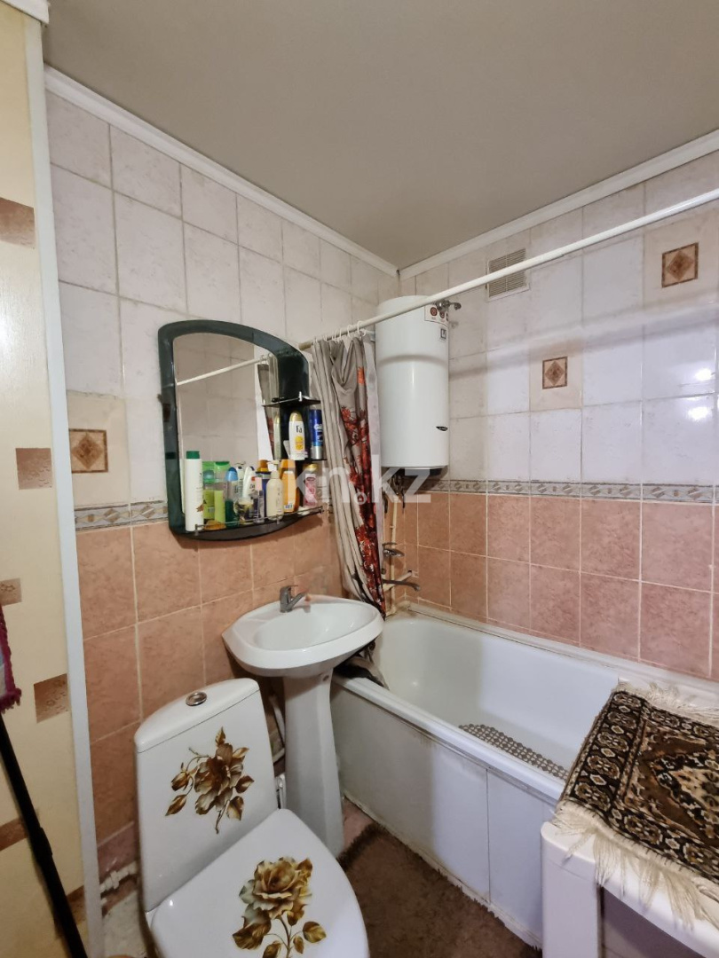 Продажа 2-комнатной квартиры, 45 м², пр. Н. Абдирова, дом  22/3 - Продажа  двухкомнатных квартир в Караганде фото 13 из 15