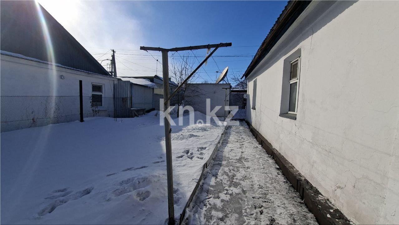 Продажа 4-комнатного дома, 72.3 м² - Недвижимость в Темиртау - страница 8 фото 25 из 27