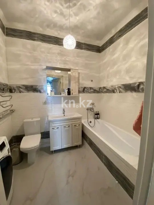 Продажа 3-комнатной квартиры, 83.5 м² в Алматы - фото 7