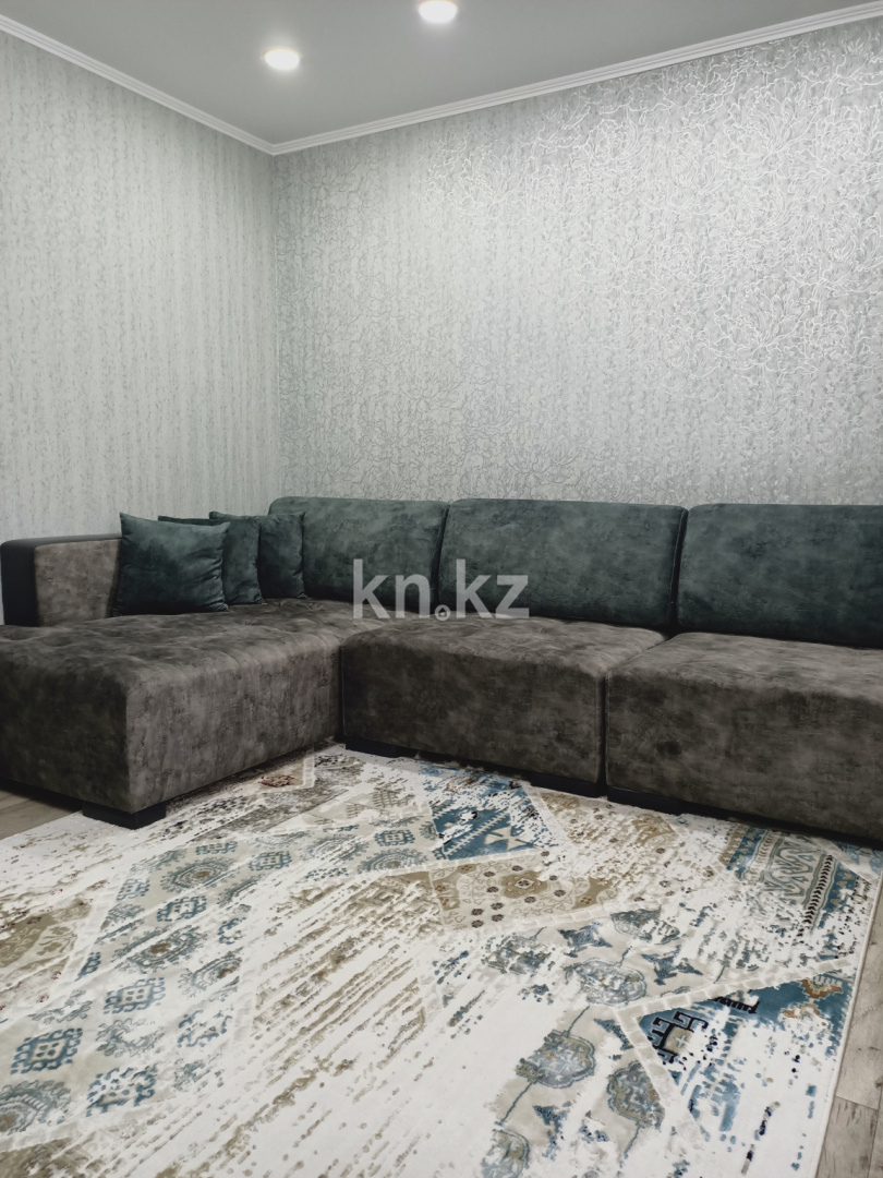 Аренда 2-комнатной квартиры посуточно, 60 м², ул. Набережная Славского, дом  14 - Аренда квартир посуточно в Усть-Каменогорске фото 12 из 12