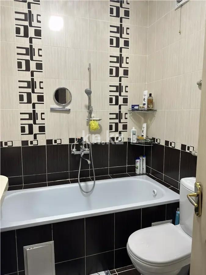 Продажа 3-комнатной квартиры, 102.5 м², мкр-н Аксай-4, дом  121 в Алматы - фото 5