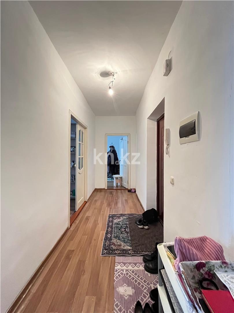 Продажа 2-комнатной квартиры, 60 м², пр. Шахтеров, дом  74 - Продажа квартир в Караганде фото 7 из 8