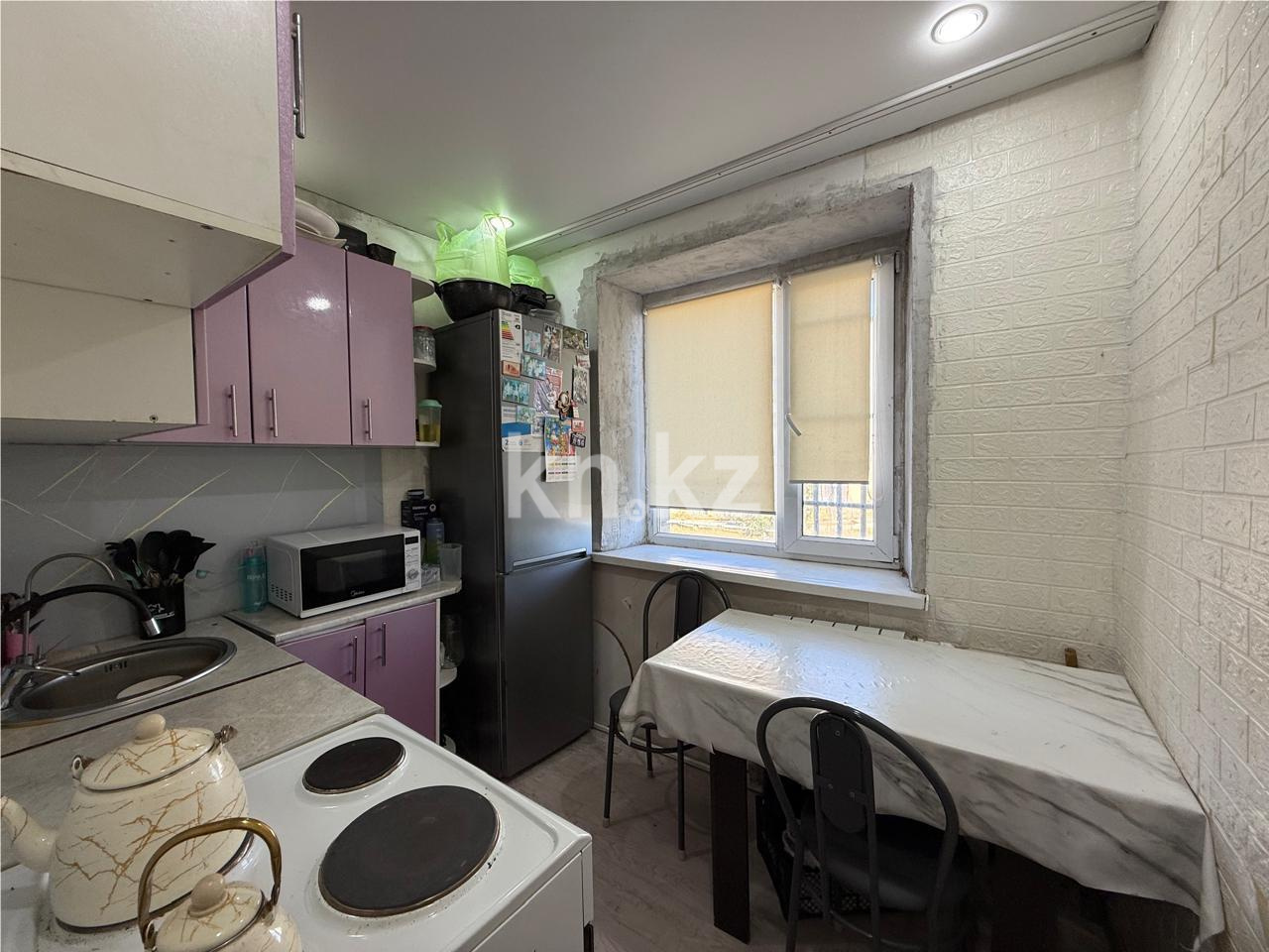 Продажа 3-комнатной квартиры, 53 м², мкр-н 15, дом  6 в Караганде - фото 7