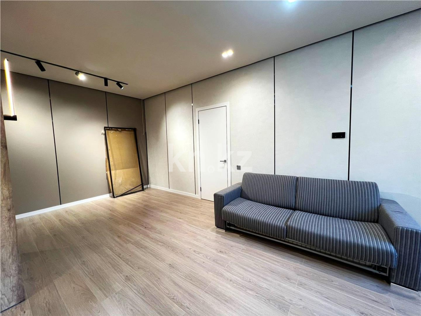 Продажа 2-комнатной квартиры, 64 м², 137 учетный квартал - Продажа  двухкомнатных квартир в Караганде фото 3 из 17