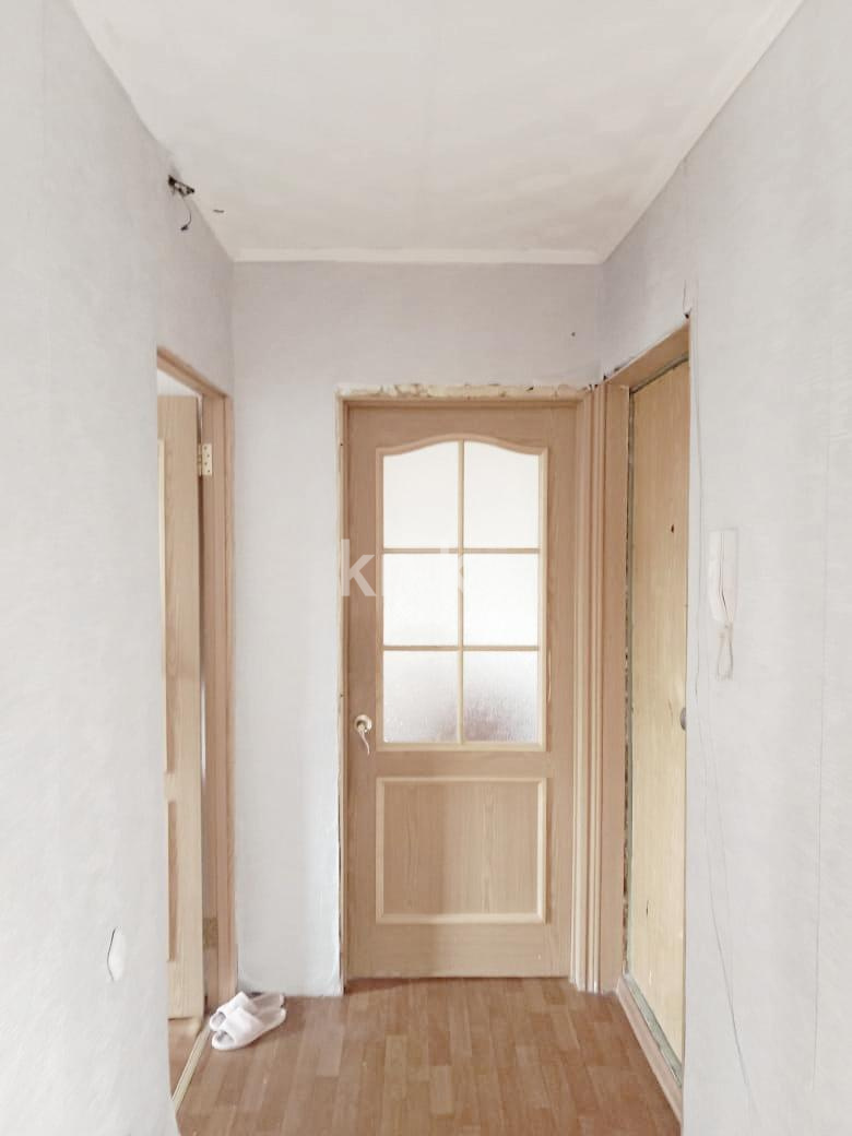 Продажа 4-комнатной квартиры, 78 м², ул. Муканова в Караганде - фото 3