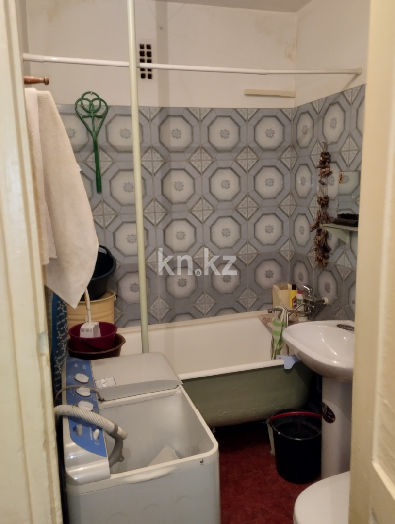 Продажа 2-комнатной квартиры, 47 м², мкр-н 12, дом  34 - Продажа  двухкомнатных квартир в Караганде фото 4 из 8