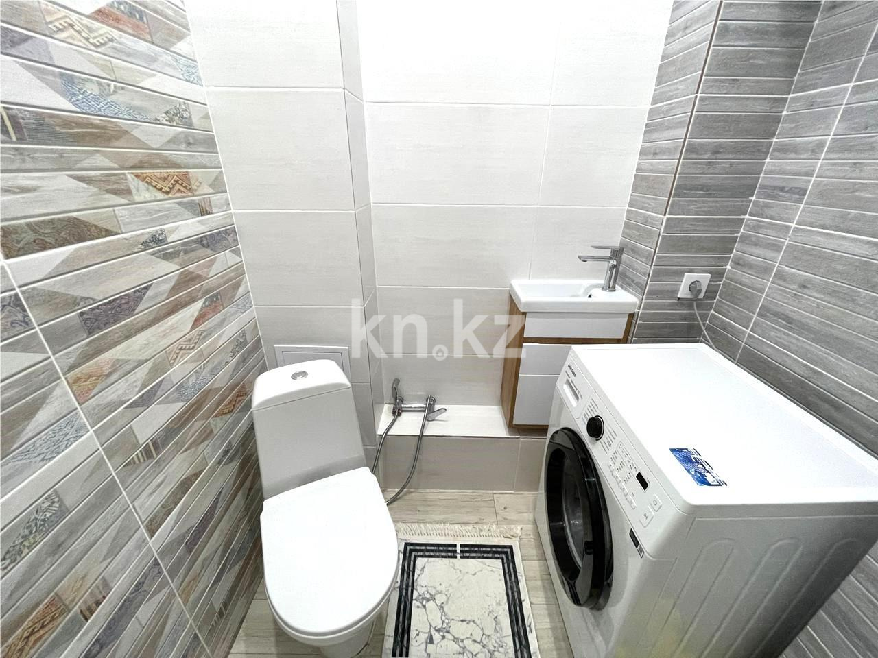 Продажа 3-комнатной квартиры, 94 м², ул. Муканова - Продажа квартир в Караганде фото 11 из 20