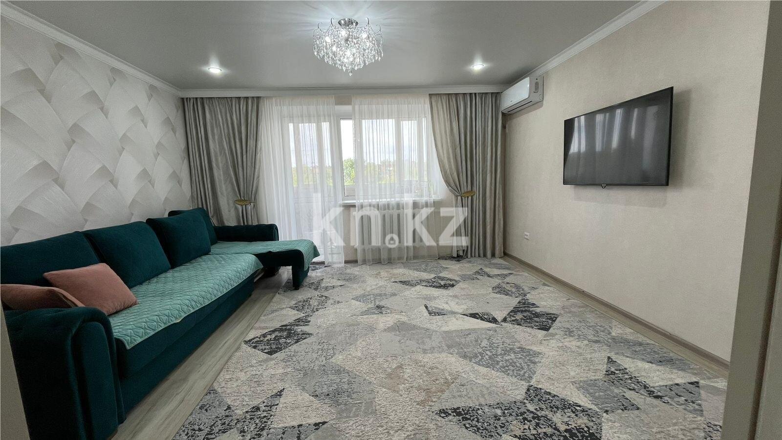 Продажа 4-комнатной квартиры, 78 м² в Караганде