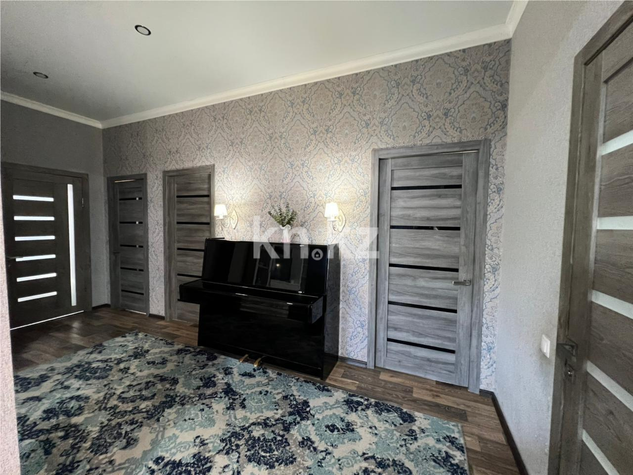 Продажа 5-комнатного дома, 111.9 м² в Караганде