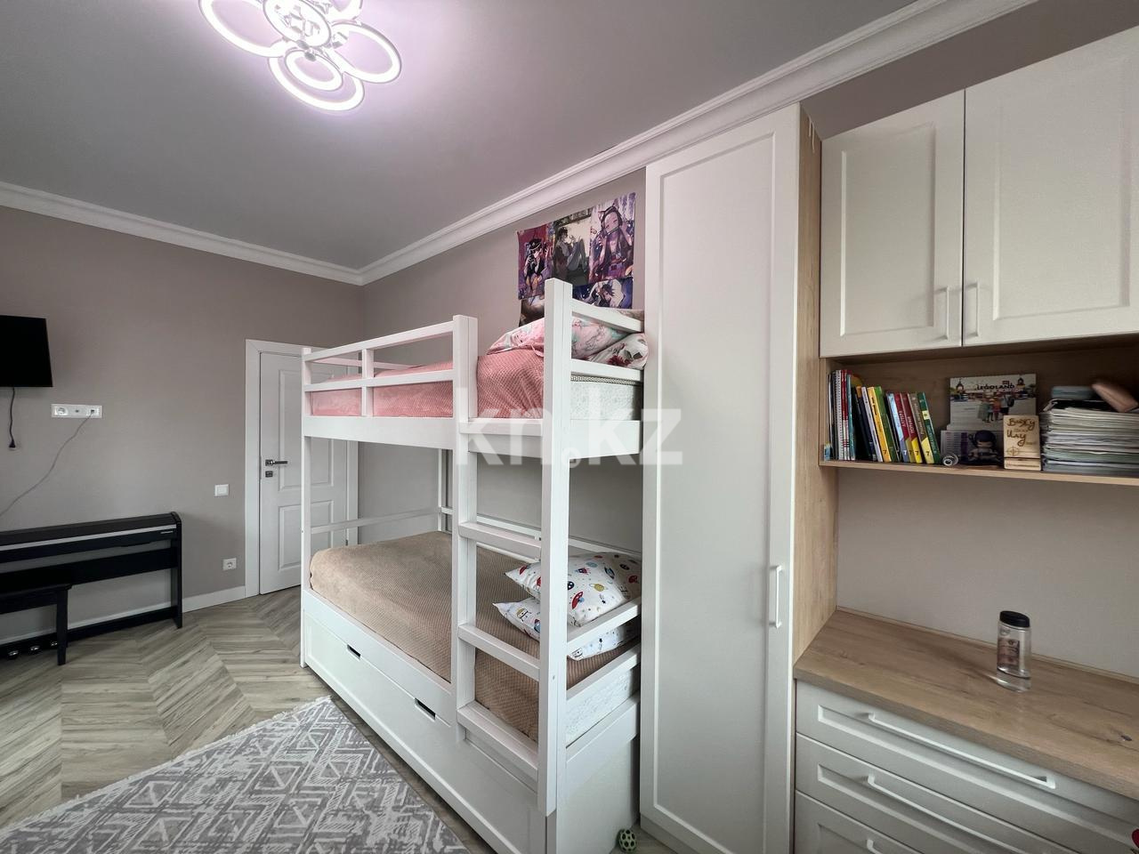 Продажа 3-комнатной квартиры, 94 м², ул. Сатыбалдина, дом  30 - Продажа квартир в Караганде фото 9 из 27