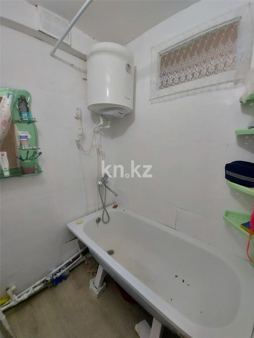 Продажа 2-комнатной квартиры, 47 м², мкр-н 12 - Продажа квартир в Караганде фото 10 из 11