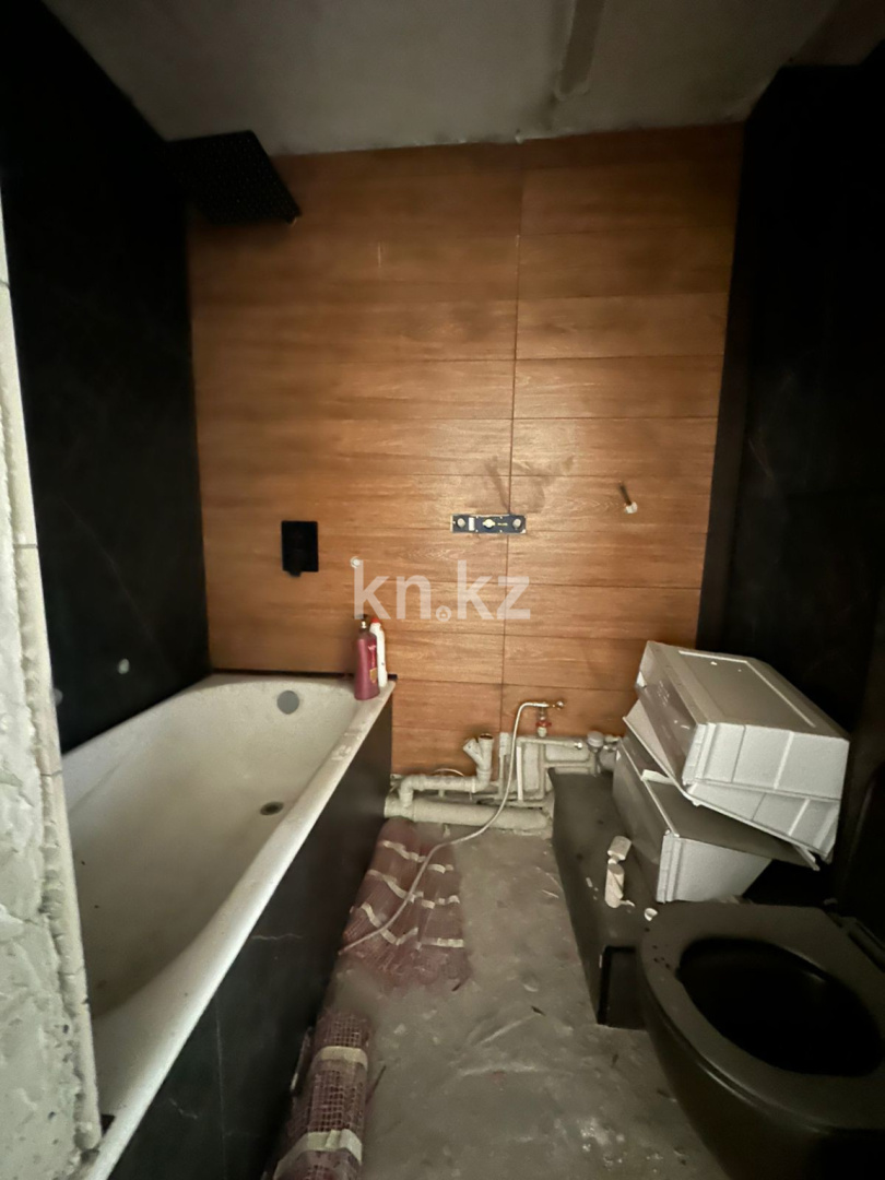 Продажа 4-комнатной квартиры, 80 м², ул. Чайковского - Продажа  четырехкомнатных квартир в Алматы с фото фото 5 из 11