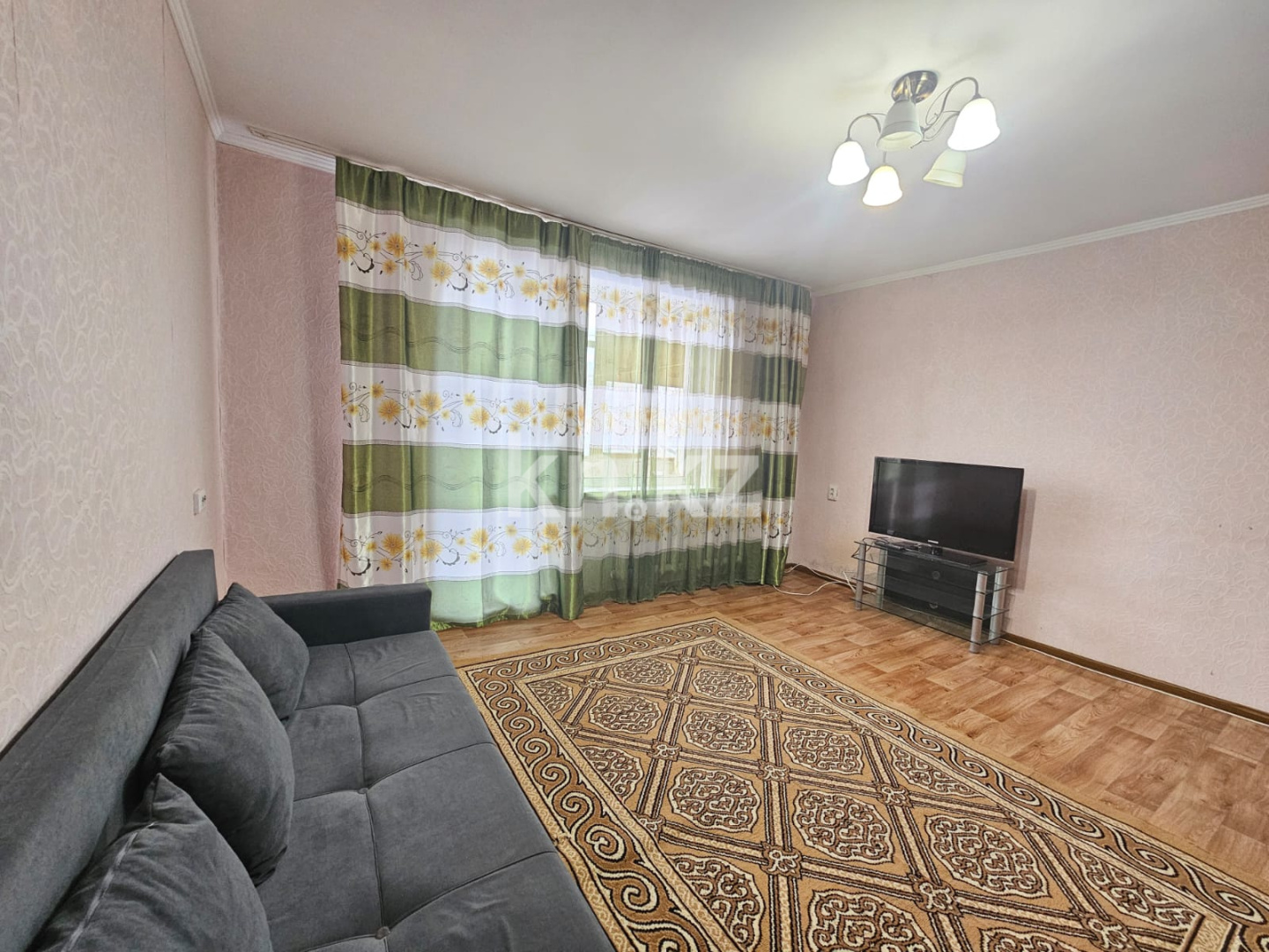 Продажа 1-комнатной квартиры, 41.6 м², мкр. Голубые Пруды, дом  8 в Караганде - фото 8