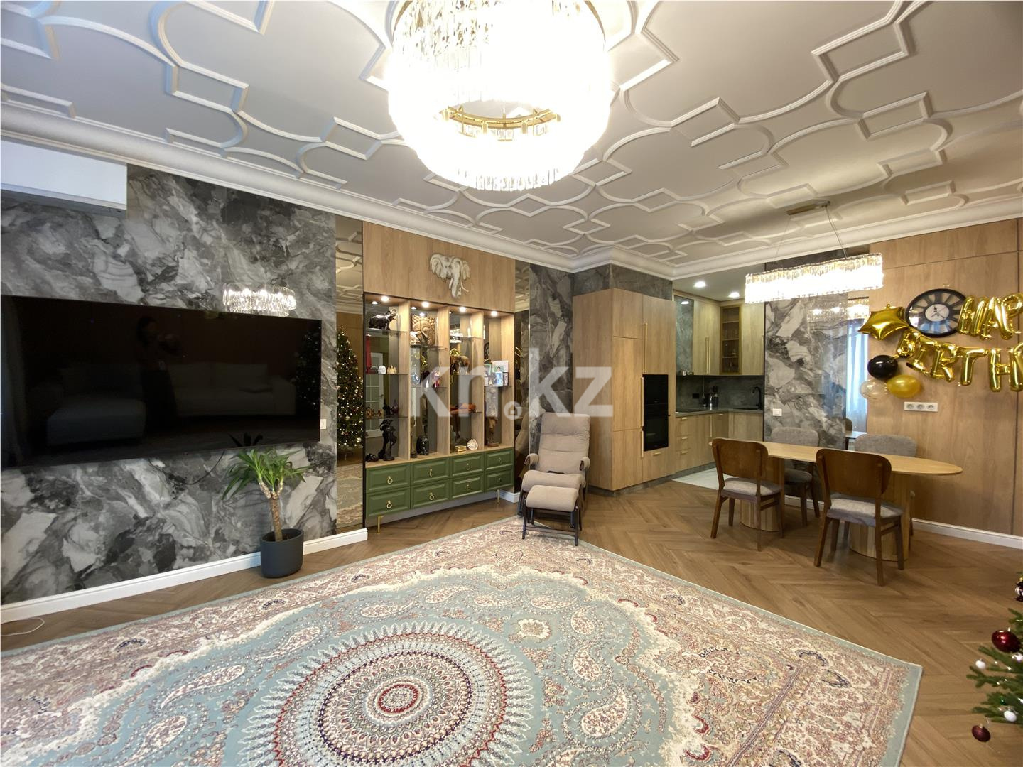 Продажа 4-комнатной квартиры, 132 м², ул. Шарля де Голля - Продажа квартир в Казахстане фото 3 из 27