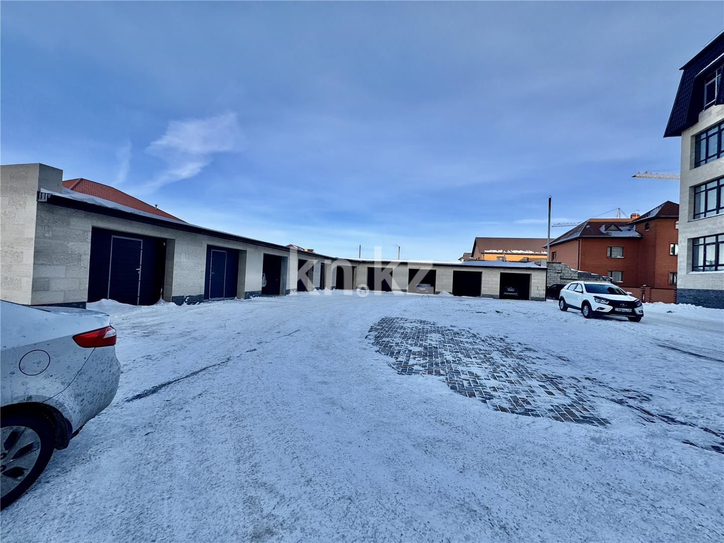 Продажа 3-комнатной квартиры, 80 м², ул. Жанторе Абишева, дом  2б в Караганде - фото 32