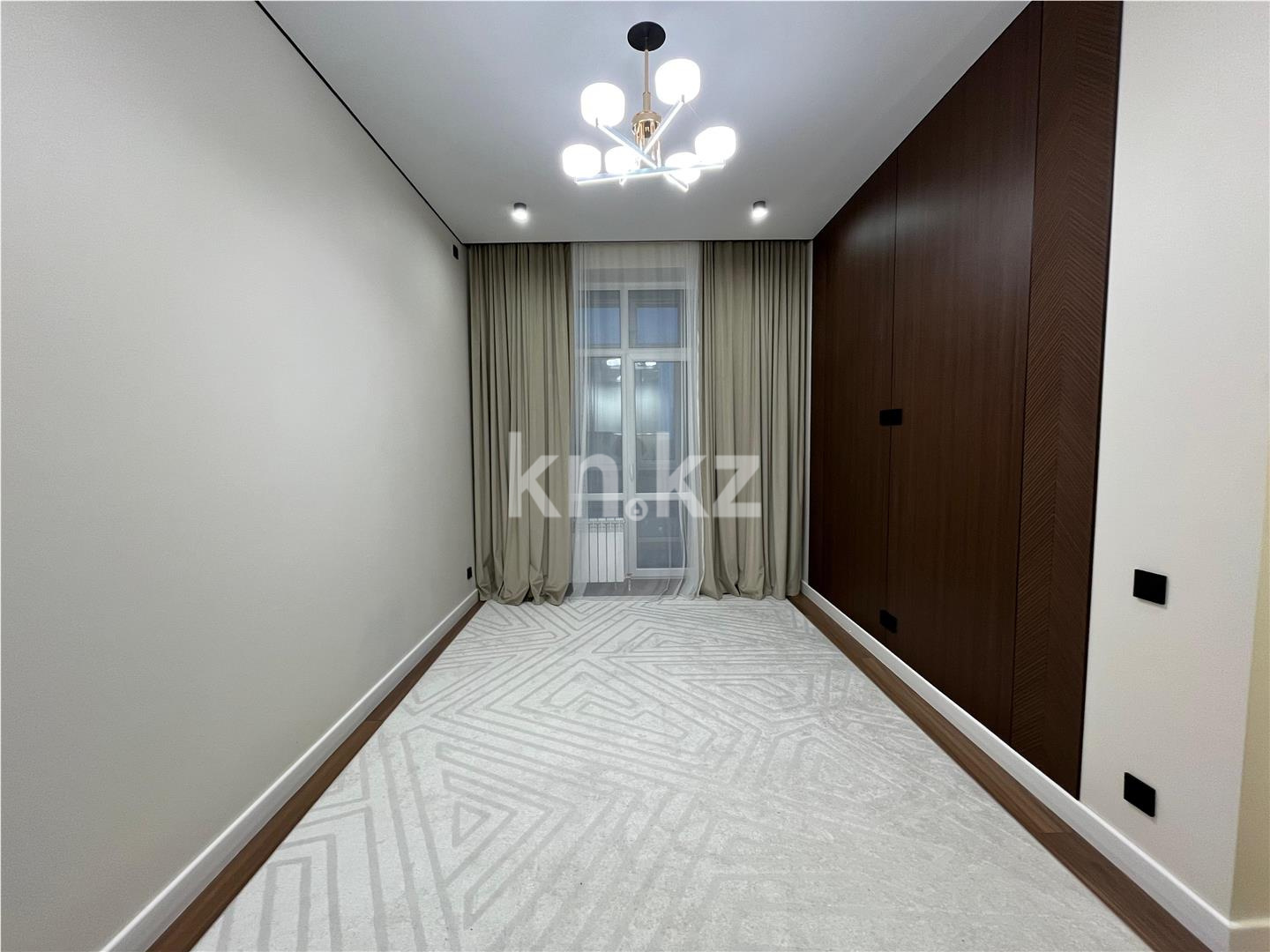 Продажа 2-комнатной квартиры, 40 м², 137 учетный квартал, дом  787 - Продажа  двухкомнатных квартир в Караганде фото 1 из 10