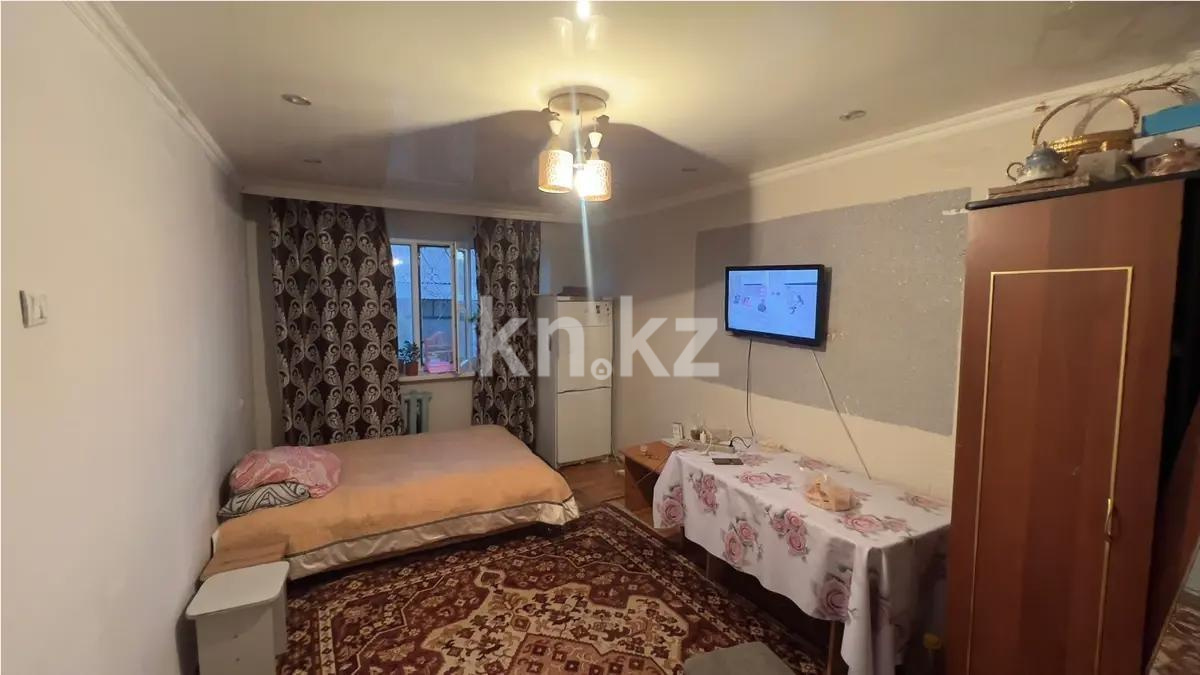 Продажа 1-комнатной квартиры, 32 м², мкр-н 19, дом  73 - Продажа  однокомнатных квартир в Караганде без посредников фото 1 из 4