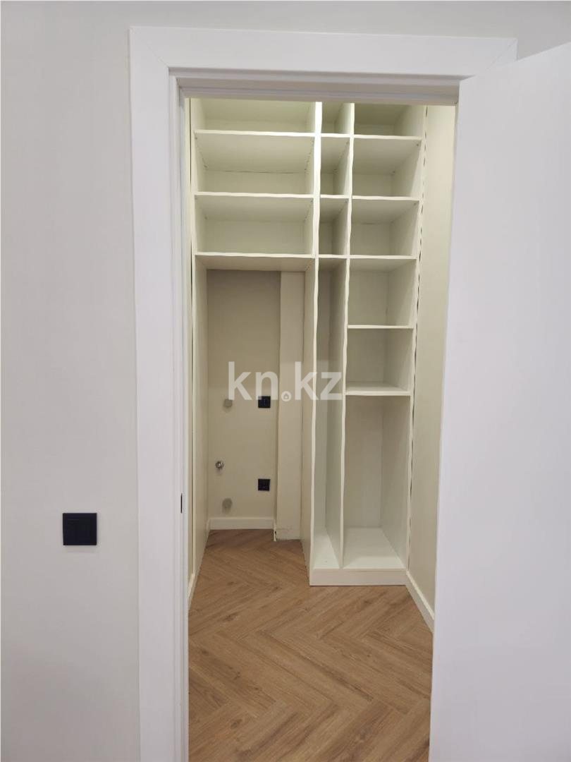 Продажа 3-комнатной квартиры, 100 м², ул. Букетова в Караганде - фото 9